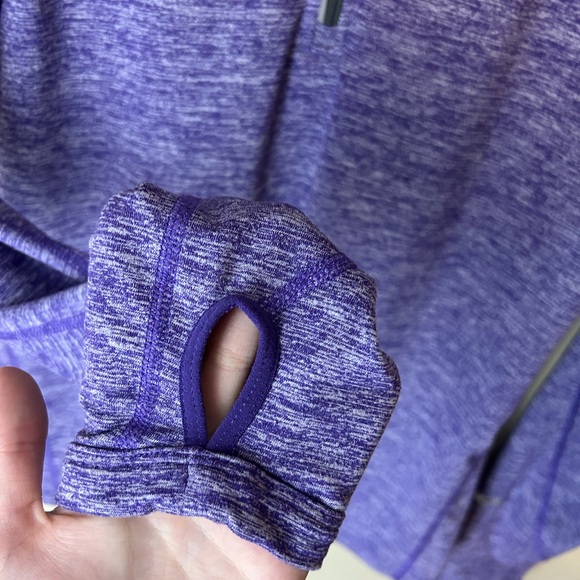 Nike Dri-Fit Element 1/2 Zip Athletic Running Jacket W/ Thumbholes Size M Purple - Picture 5 of 10